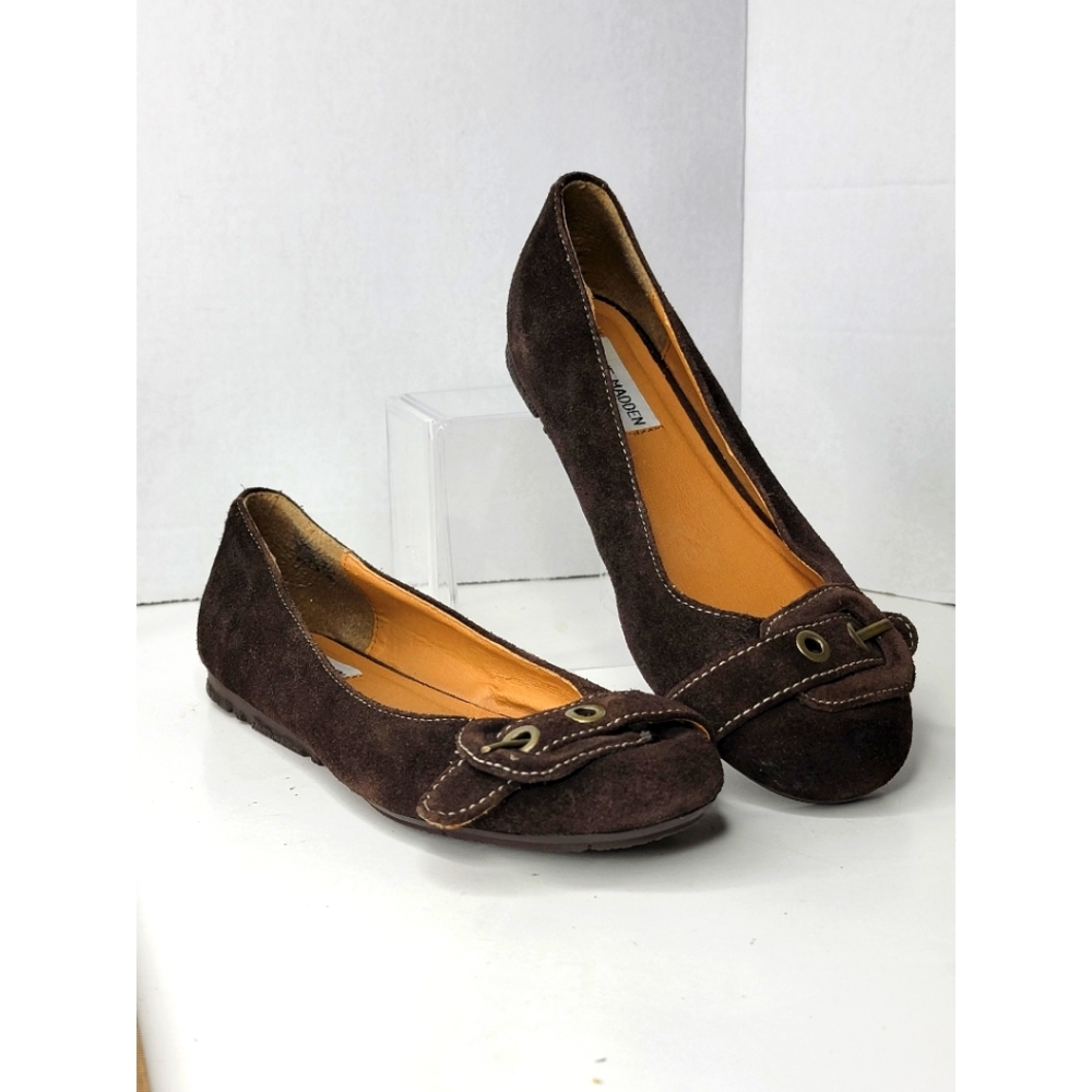 Steve Madden - Brown Suede Flats
